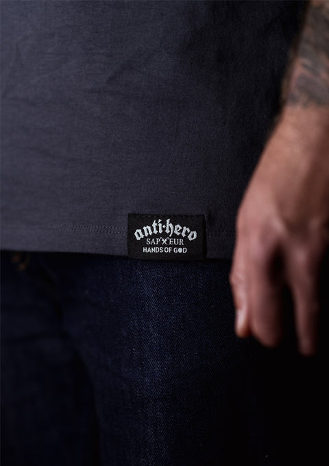 T-Shirt "The Coat" Pre-Order